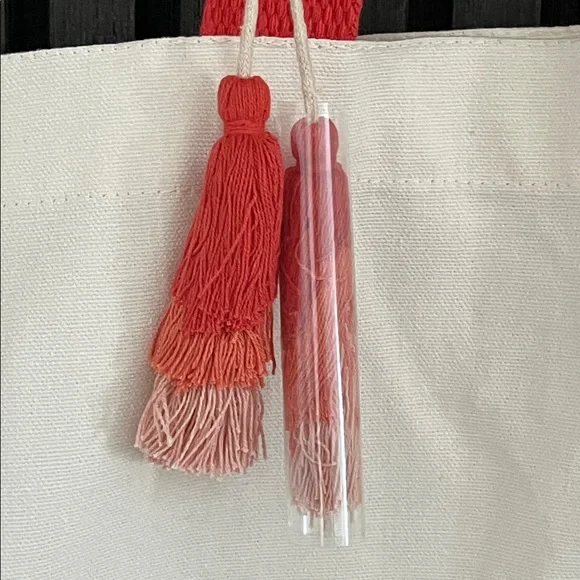 Large Canvas Tote Bag Shop Like A VIP NWOT - Picture 3 of 11